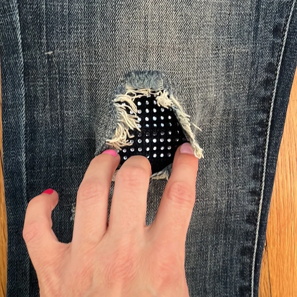 Rock and Republic crystal detail jeans. Medium wash straight leg slim jeans. - Picture 2 of 9